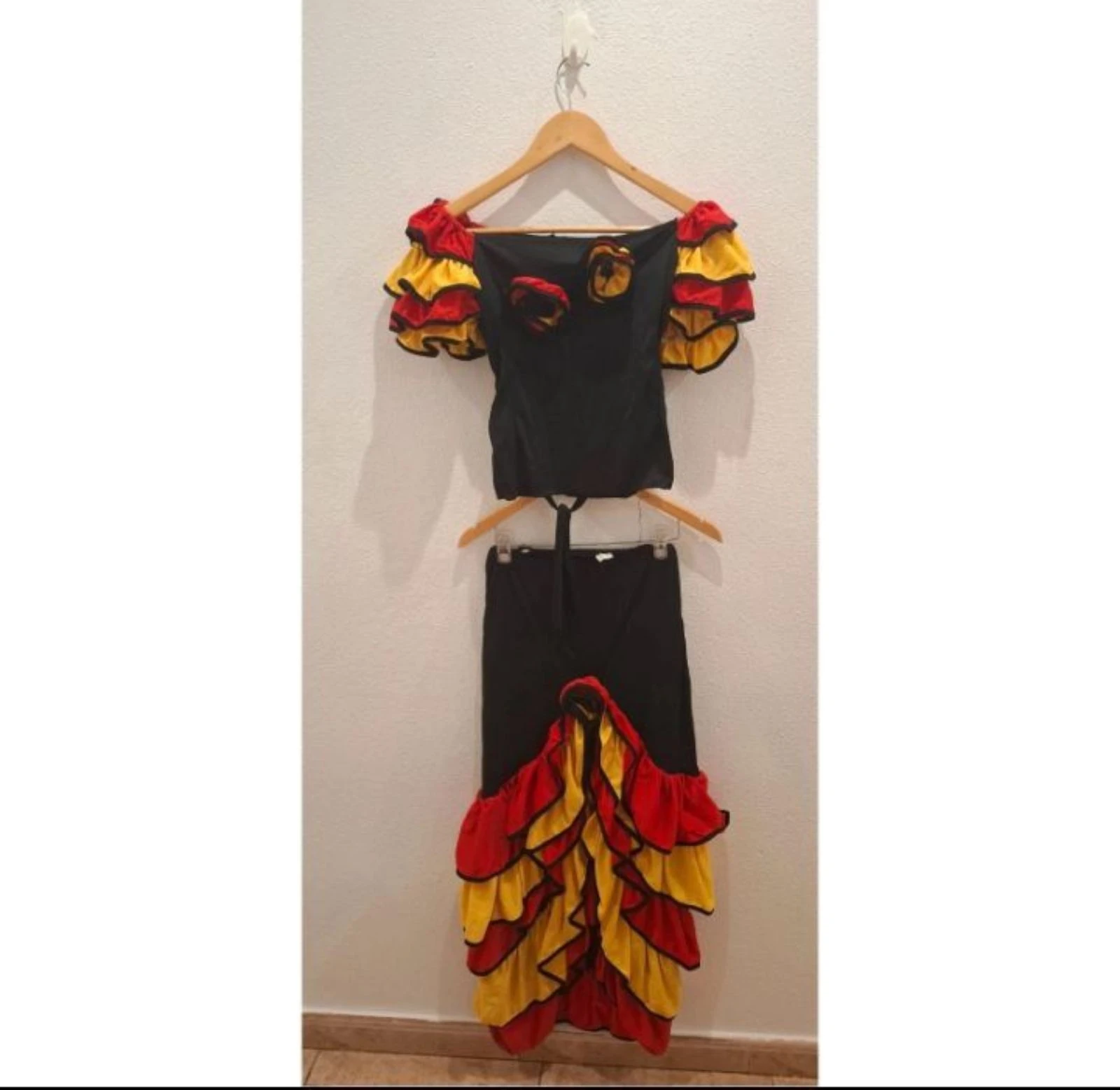Conjunto Flamenca (Falda y Top) Talla Única límite edición Y2K
